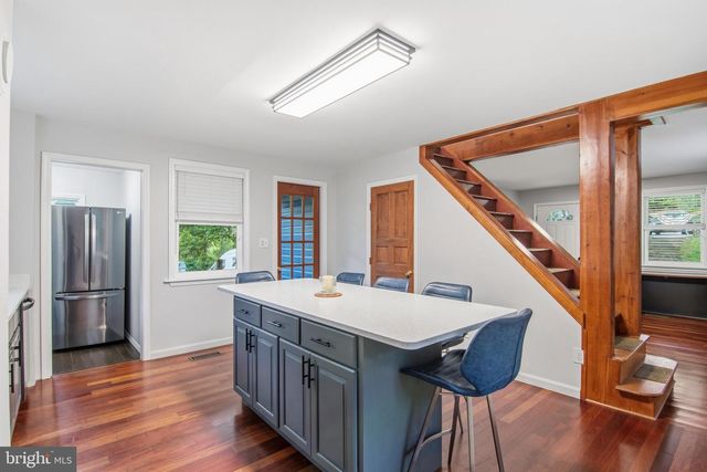 18708 YORK RD, Parkton, MD 21120