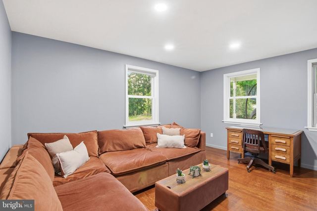 18708 YORK RD, Parkton, MD 21120