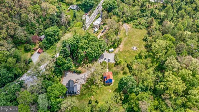 18708 YORK RD, Parkton, MD 21120