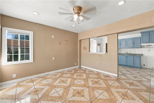 1836 E 71st, Los Angeles, CA 90001