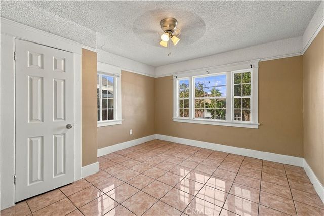 1836 E 71st, Los Angeles, CA 90001