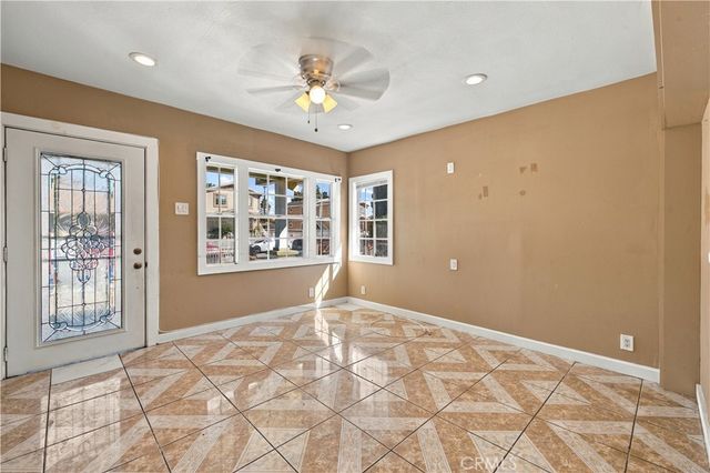 1836 E 71st, Los Angeles, CA 90001