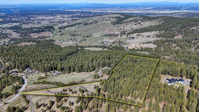 6707 E Sagewood Ln, Spokane, WA 99223