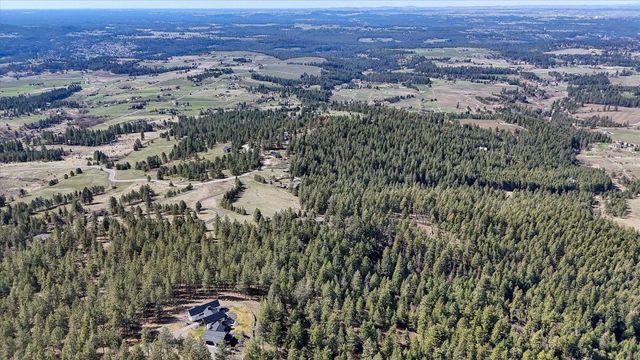 6707 E Sagewood Ln, Spokane, WA 99223