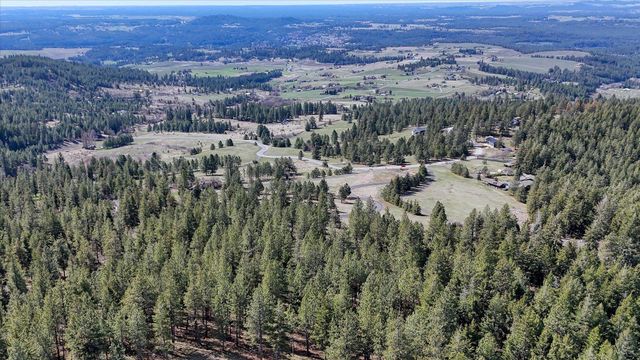 6707 E Sagewood Ln, Spokane, WA 99223