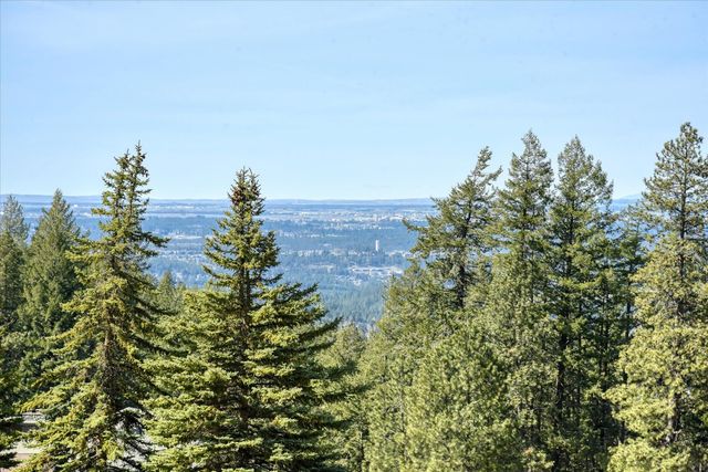 6707 E Sagewood Ln, Spokane, WA 99223