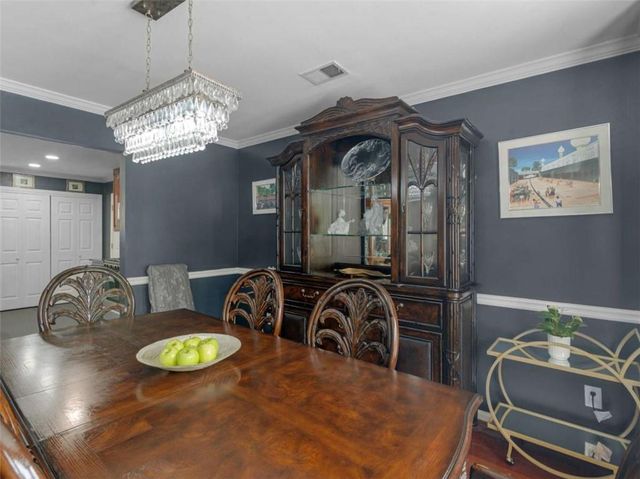 2732 River Tree Drive, Decatur, GA 30034