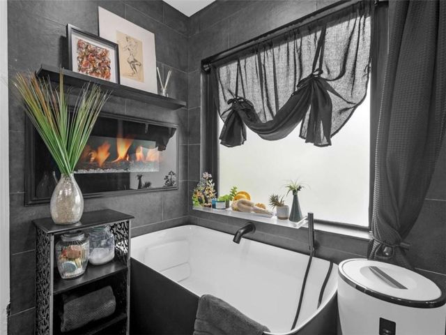 2732 River Tree Drive, Decatur, GA 30034