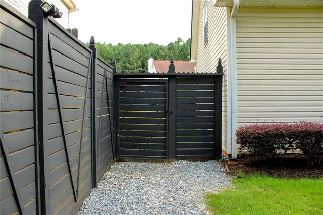 2732 River Tree Drive, Decatur, GA 30034