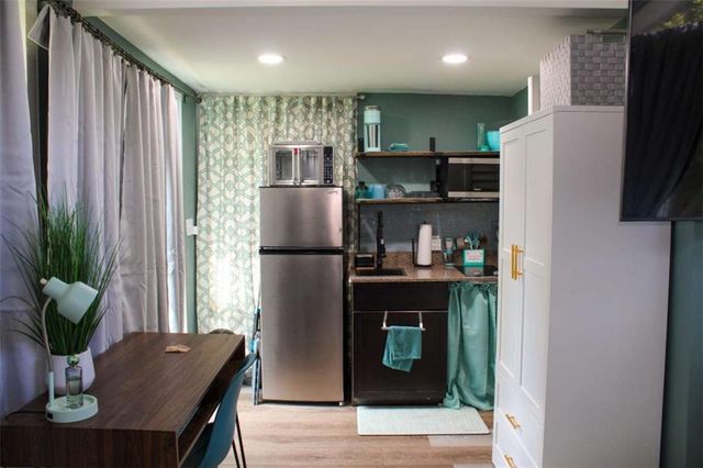 2732 River Tree Drive, Decatur, GA 30034