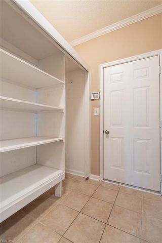 518 Whisper WALK, Chesapeake, VA 23322