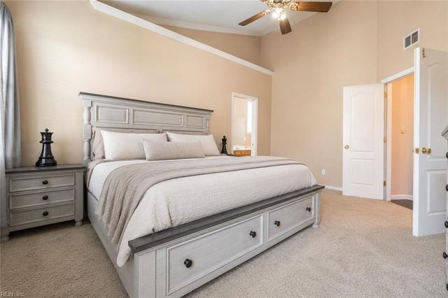 518 Whisper WALK, Chesapeake, VA 23322