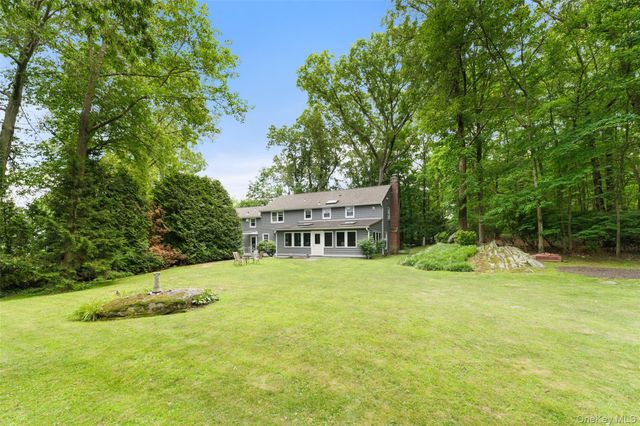 285 Old Colony Road, Hartsdale, NY 10530