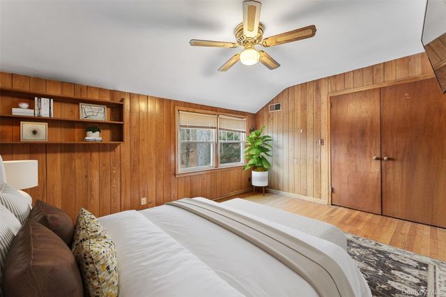 285 Old Colony Road, Hartsdale, NY 10530