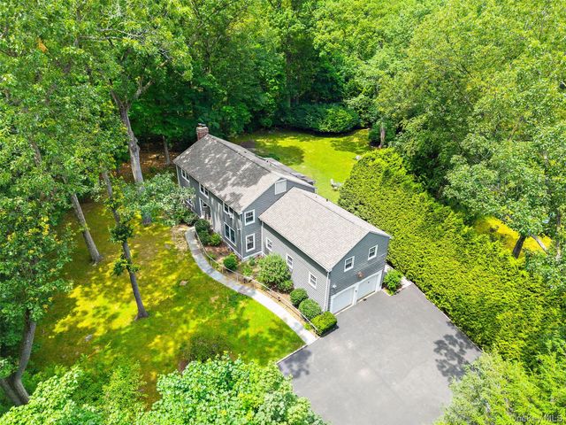 285 Old Colony Road, Hartsdale, NY 10530
