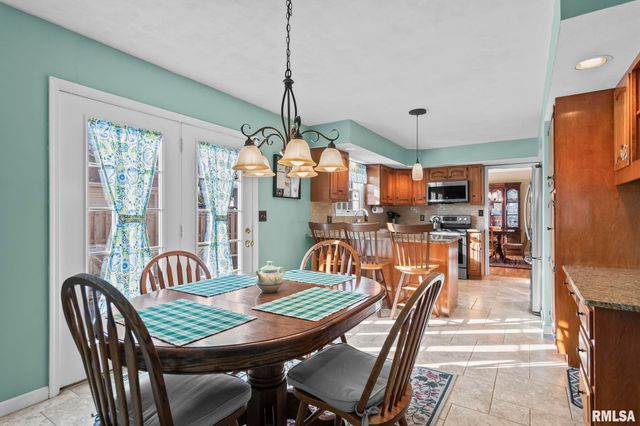 3700 Whig Street, Springfield, IL 62711