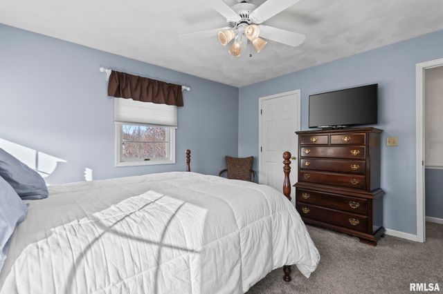 3700 Whig Street, Springfield, IL 62711