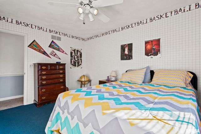 3700 Whig Street, Springfield, IL 62711