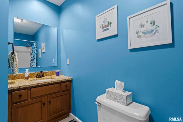 3700 Whig Street, Springfield, IL 62711