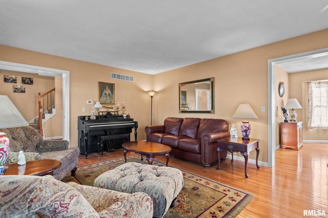 3700 Whig Street, Springfield, IL 62711