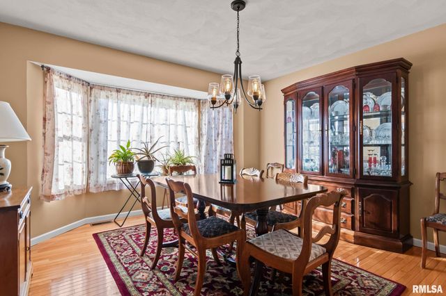 3700 Whig Street, Springfield, IL 62711