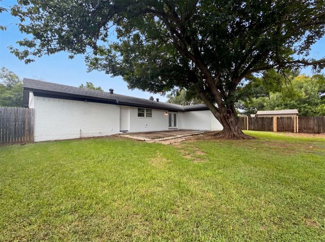 3729 Venice Drive, North Richland Hills, TX 76180
