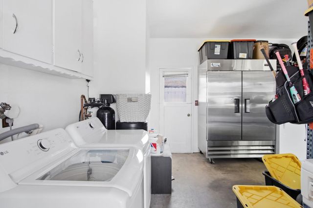 8232 Shoreen St, Hilmar, CA 95324