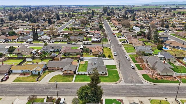 8232 Shoreen St, Hilmar, CA 95324