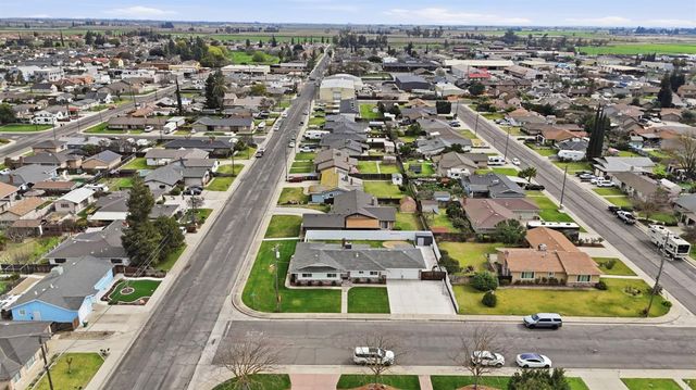 8232 Shoreen St, Hilmar, CA 95324