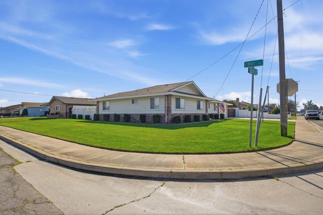 8232 Shoreen St, Hilmar, CA 95324