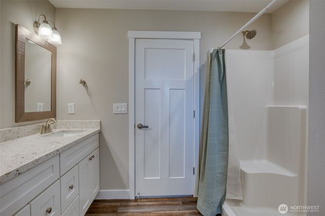 300 Octopus Avenue NE, Ocean Shores, WA 98569