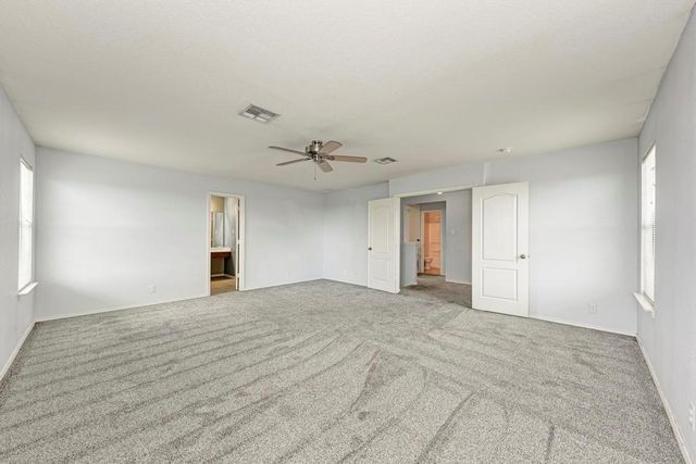 530 Sheep Trail DR, Kyle, TX 78640