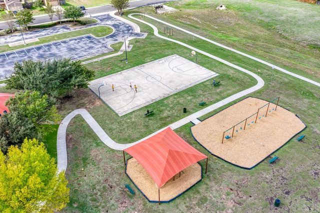 530 Sheep Trail DR, Kyle, TX 78640