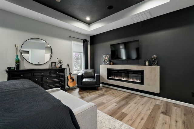 4748 E Forest Trails Drive, Springfield, MO 65809