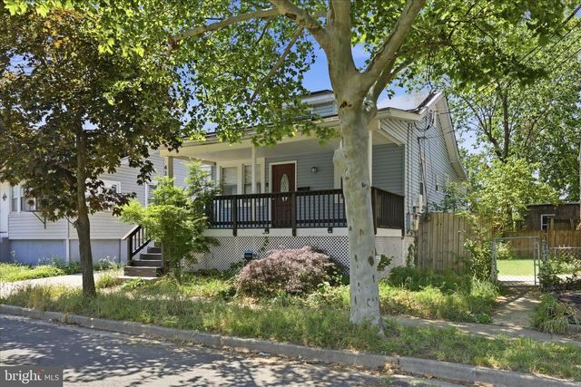 4318 LAWRENCE ST, Brentwood, MD 20722