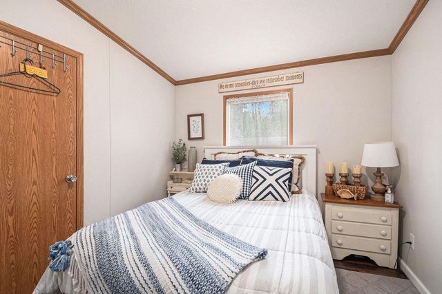 128 Maple Bluff Avenue, Prudenville, MI 48651