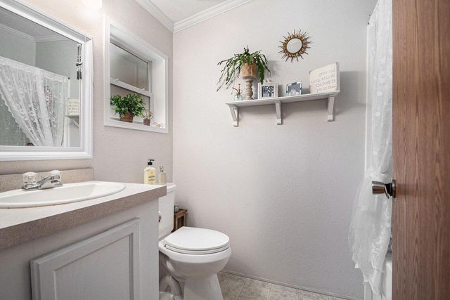 128 Maple Bluff Avenue, Prudenville, MI 48651