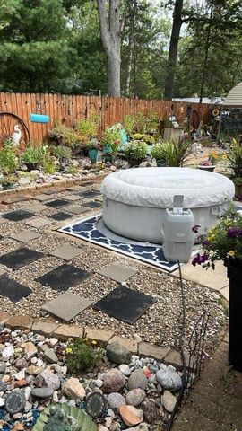 128 Maple Bluff Avenue, Prudenville, MI 48651