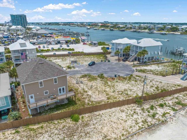 216 Key Largo Pl, Pensacola, FL 32507