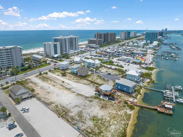 216 Key Largo Pl, Pensacola, FL 32507