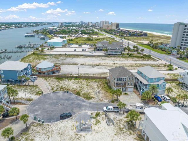 216 Key Largo Pl, Pensacola, FL 32507