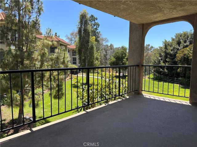 3241 San Amadeo 2H, Laguna Woods, CA 92637