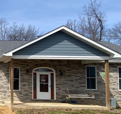 1445 Mount Zion Avenue, Greenville, IL 62246