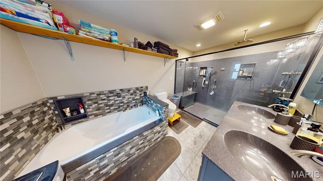 1445 Mount Zion Avenue, Greenville, IL 62246