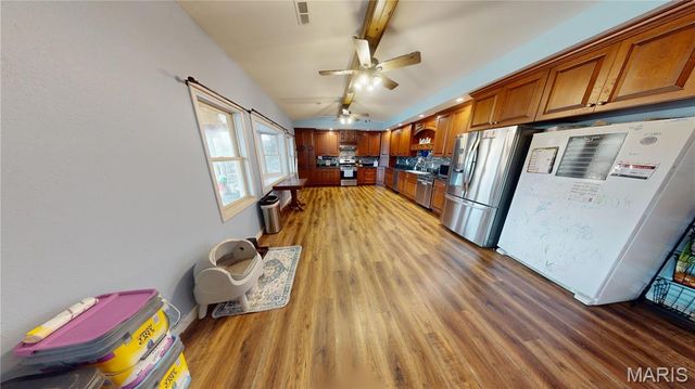 1445 Mount Zion Avenue, Greenville, IL 62246