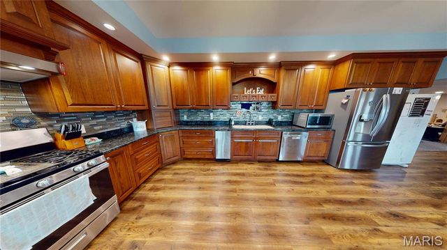 1445 Mount Zion Avenue, Greenville, IL 62246