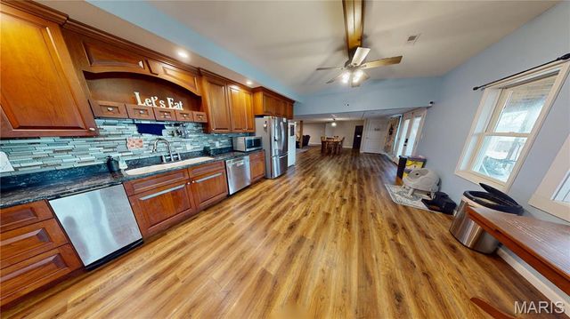 1445 Mount Zion Avenue, Greenville, IL 62246