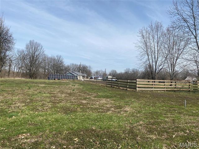 1445 Mount Zion Avenue, Greenville, IL 62246