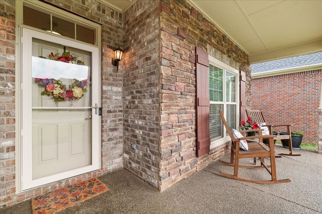 1002 Aenon Cir, Spring Hill, TN 37174