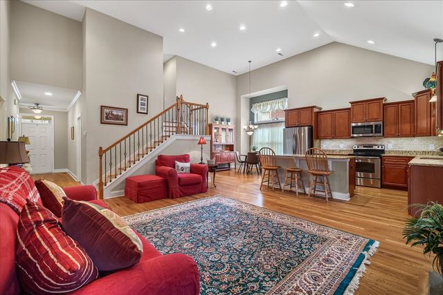 1002 Aenon Cir, Spring Hill, TN 37174